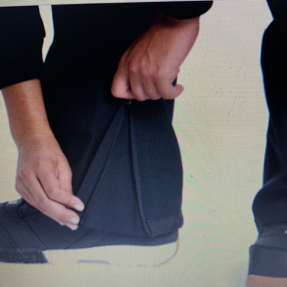 DC Black Overalls - Picture 14 of 15